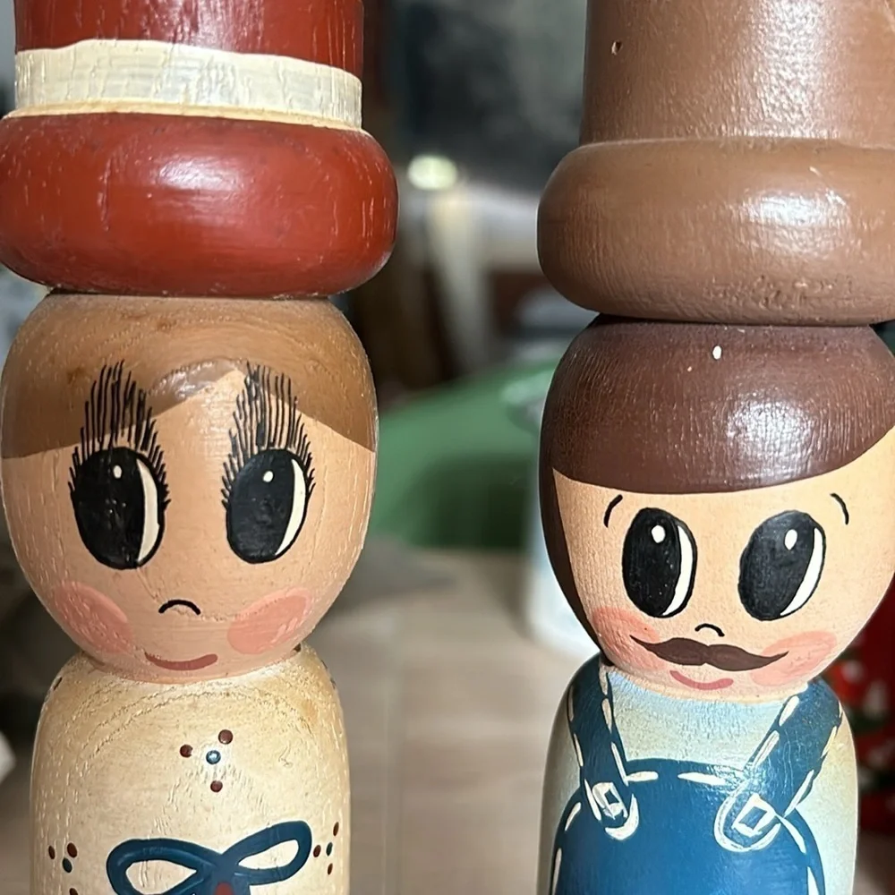 Primitive Wood Painted Americana Couple Set of Two Big Eyed Candle Holders